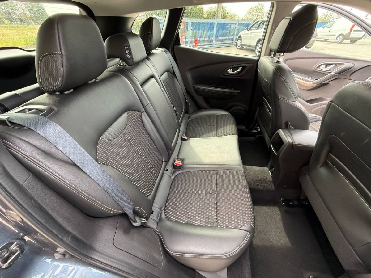 RENAULT KADJAR 1.2 TCE ENERGY ZEN 130CV 2017 usata — foto 14