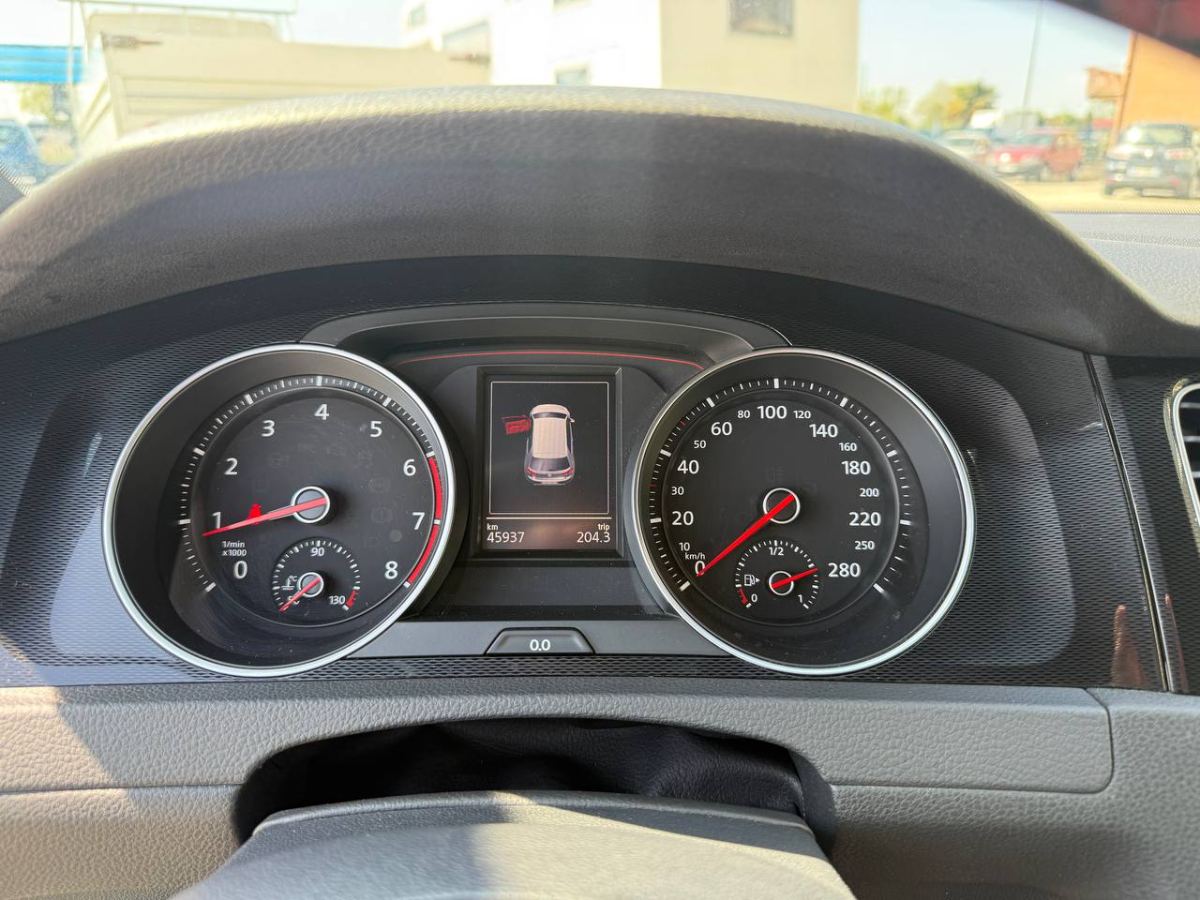 VOLKSWAGEN GOLF 7 GTI 3P 220CV 2016 usata — foto 8