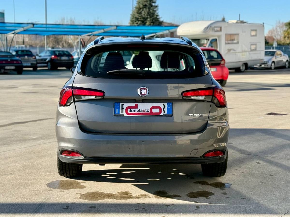 FIAT TIPO 1.6 MJT STATION WAGON DCT LOUNGE 2019 usata — foto 5