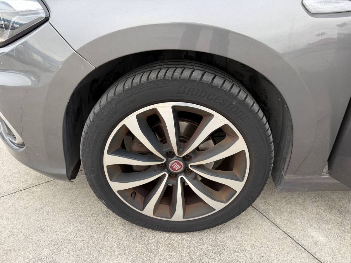 FIAT TIPO 1.6 MJT STATION WAGON DCT LOUNGE 2019 usata — foto 13
