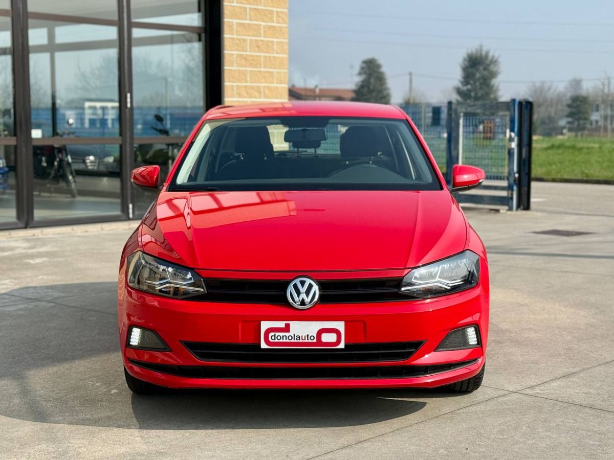 VOLKSWAGEN POLO 1.0 TRENDLINE 65CV 2018 usata — foto 2