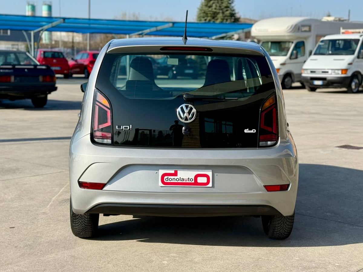 VOLKSWAGEN UP! 1.0 MOVE 5P 2017 usata — foto 5