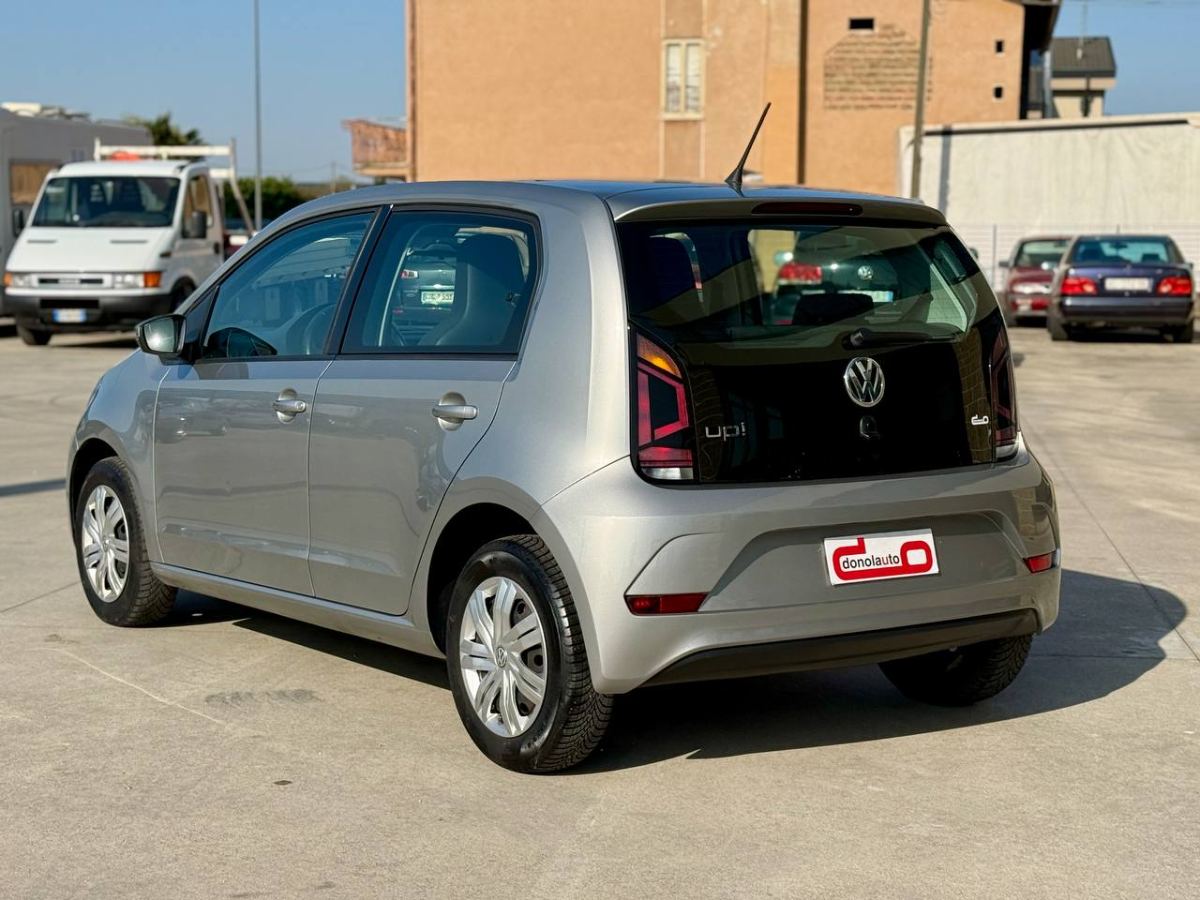 VOLKSWAGEN UP! 1.0 MOVE 5P 2017 usata — foto 4