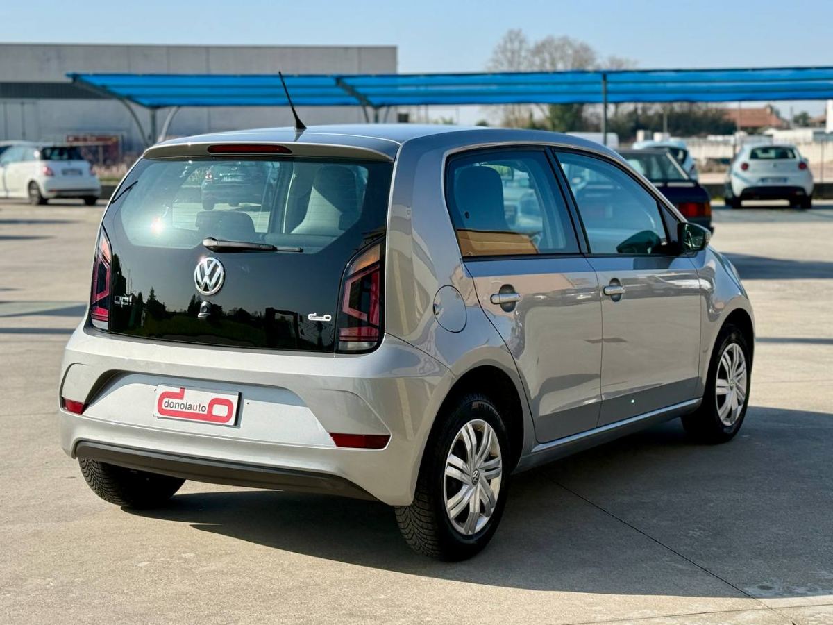 VOLKSWAGEN UP! 1.0 MOVE 5P 2017 usata — foto 6