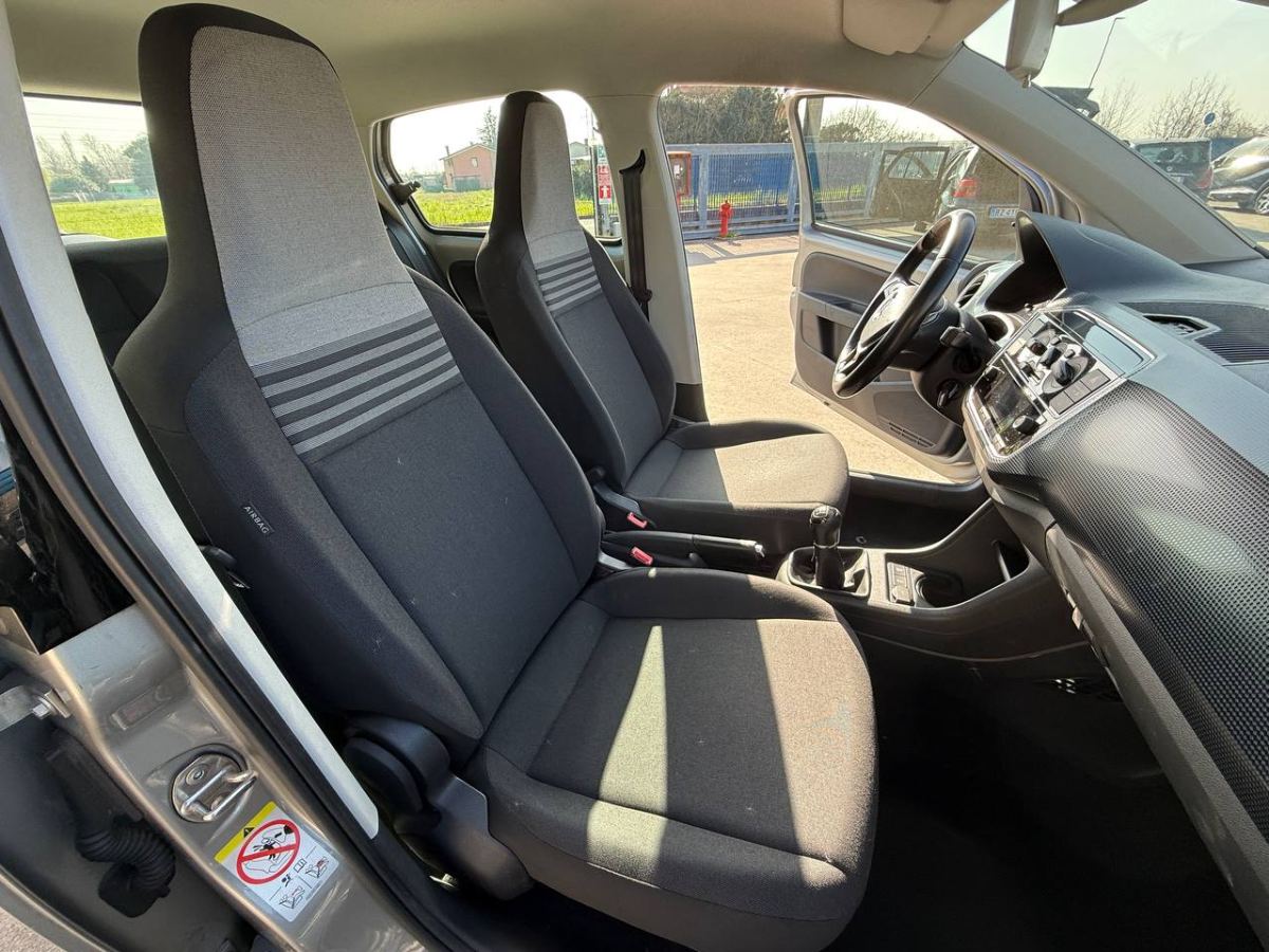 VOLKSWAGEN UP! 1.0 MOVE 5P 2017 usata — foto 11