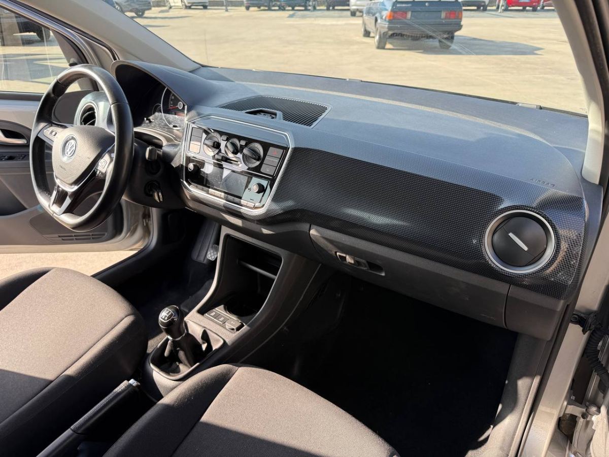 VOLKSWAGEN UP! 1.0 MOVE 5P 2017 usata — foto 10