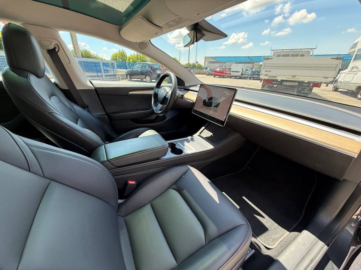 TESLA MODEL 3 LONG RANGE DUAL MOTOR AWD 2022 usata — foto 14