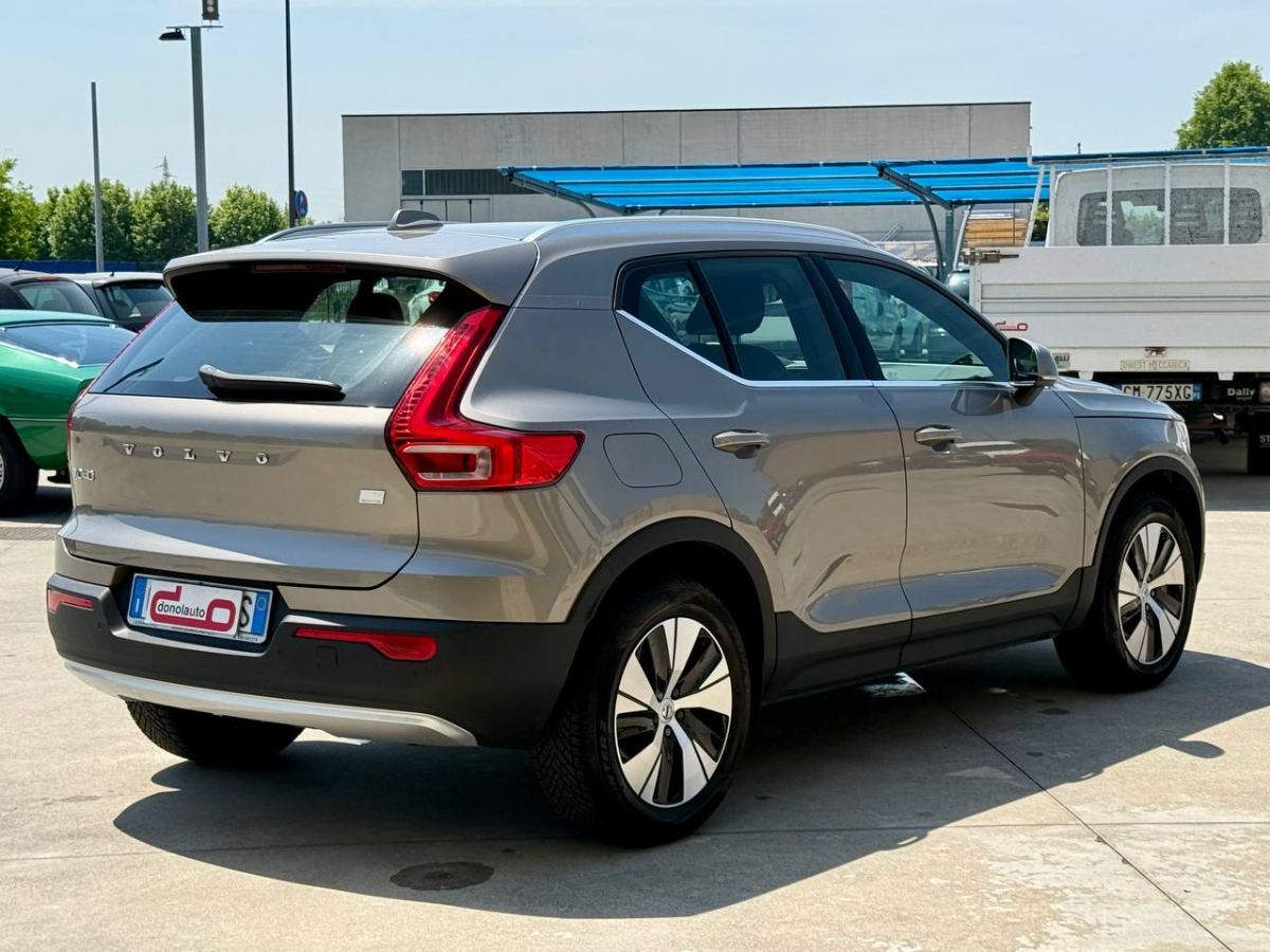 VOLVO XC40 PHEV T4 1.5 RECHARGE INSCRIPTION 2022 usata — foto 6
