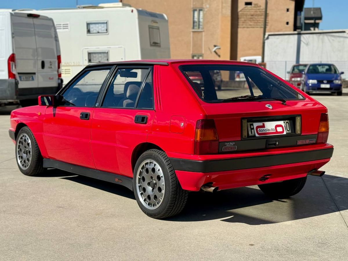 LANCIA DELTA HF INTEGRALE 8V 1989 usata — foto 4