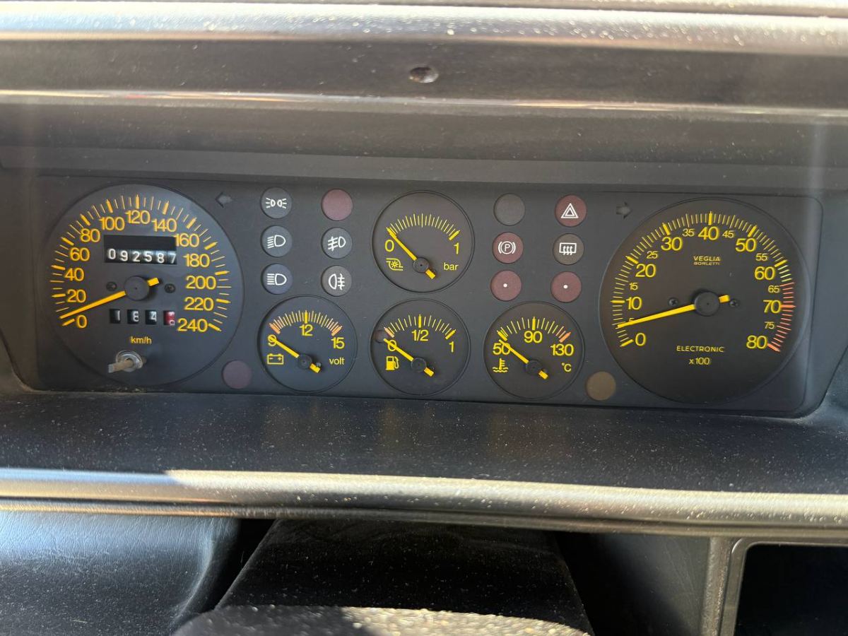 LANCIA DELTA HF INTEGRALE 8V 1989 usata — foto 8