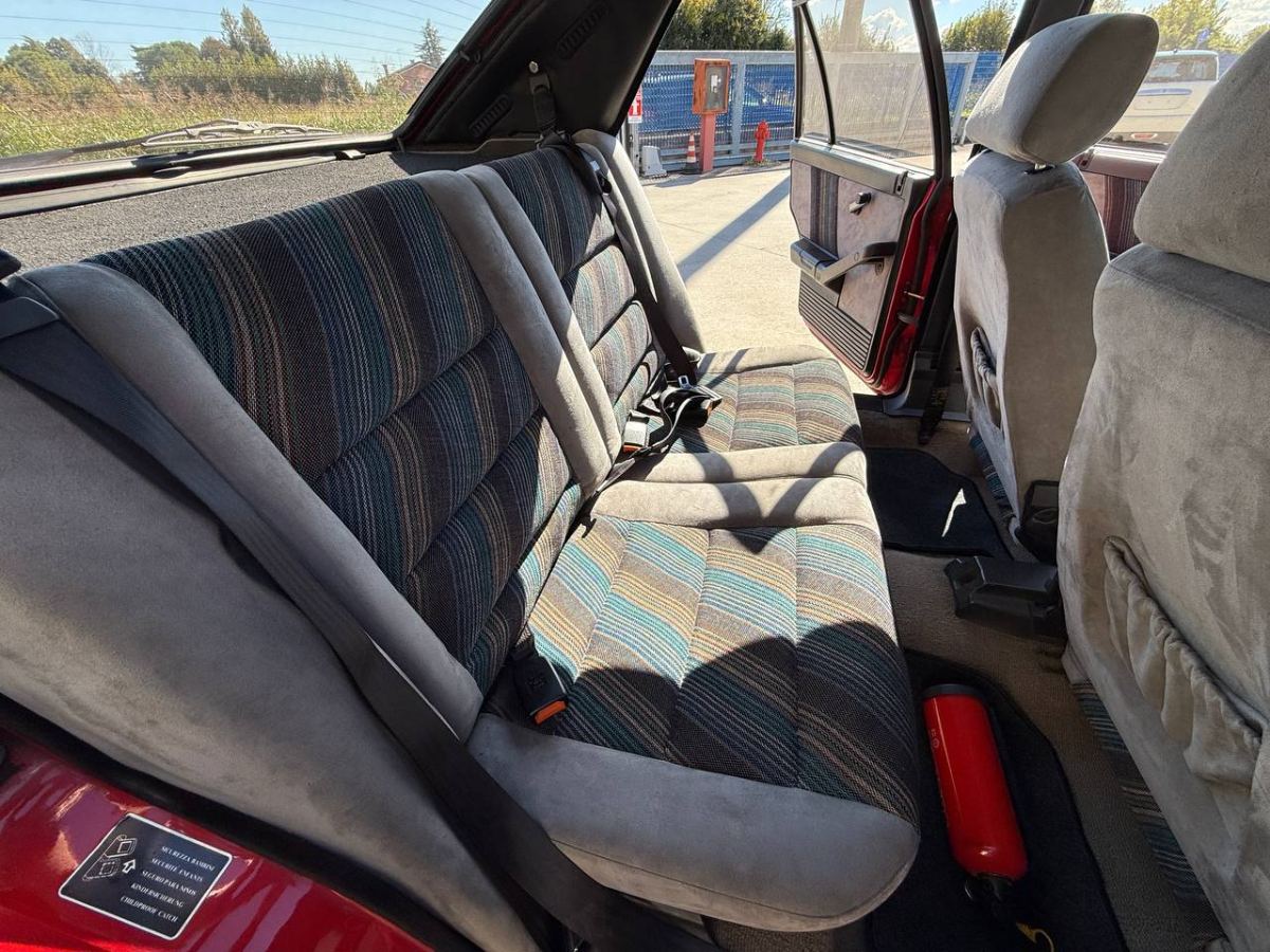 LANCIA DELTA HF INTEGRALE 8V 1989 usata — foto 11