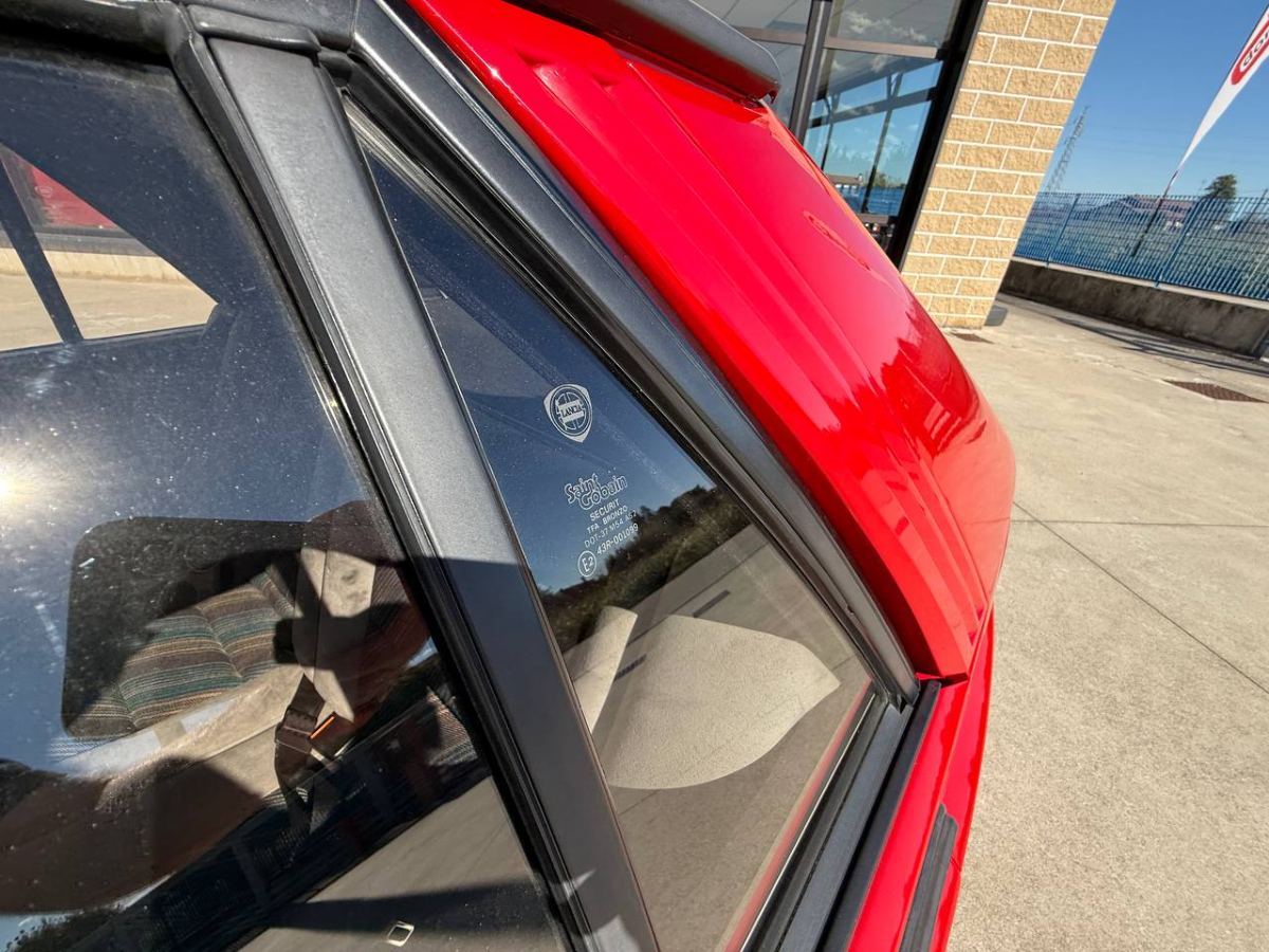 LANCIA DELTA HF INTEGRALE 8V 1989 usata — foto 26
