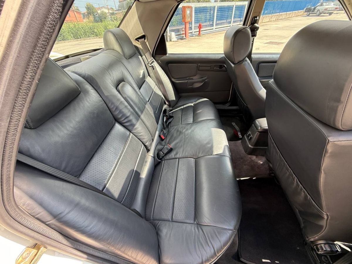 FORD SIERRA COSWORTH 2.0 215CV 4X4 CLIMA 1992 usata — foto 12