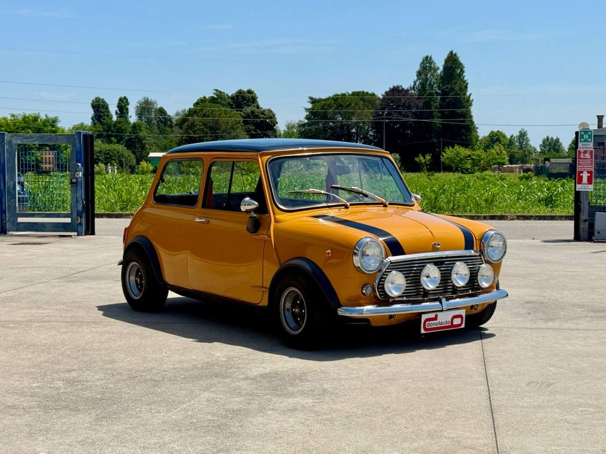 INNOCENTI MINI COOPER 1000 MK2 1969 usata — foto 1
