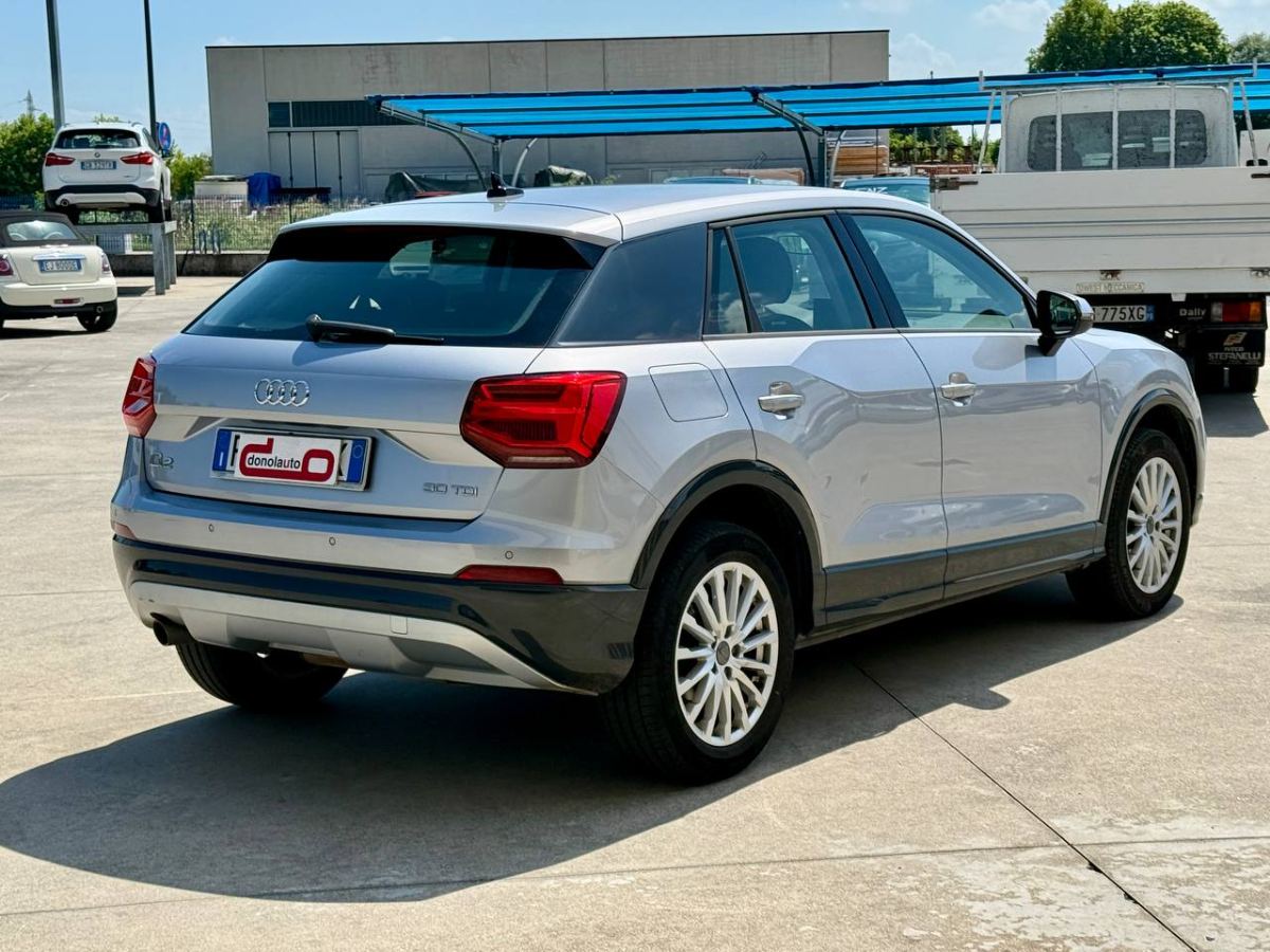 AUDI Q2 30 TDI 1.6 BUSINESS 116CV 2019 usata — foto 6
