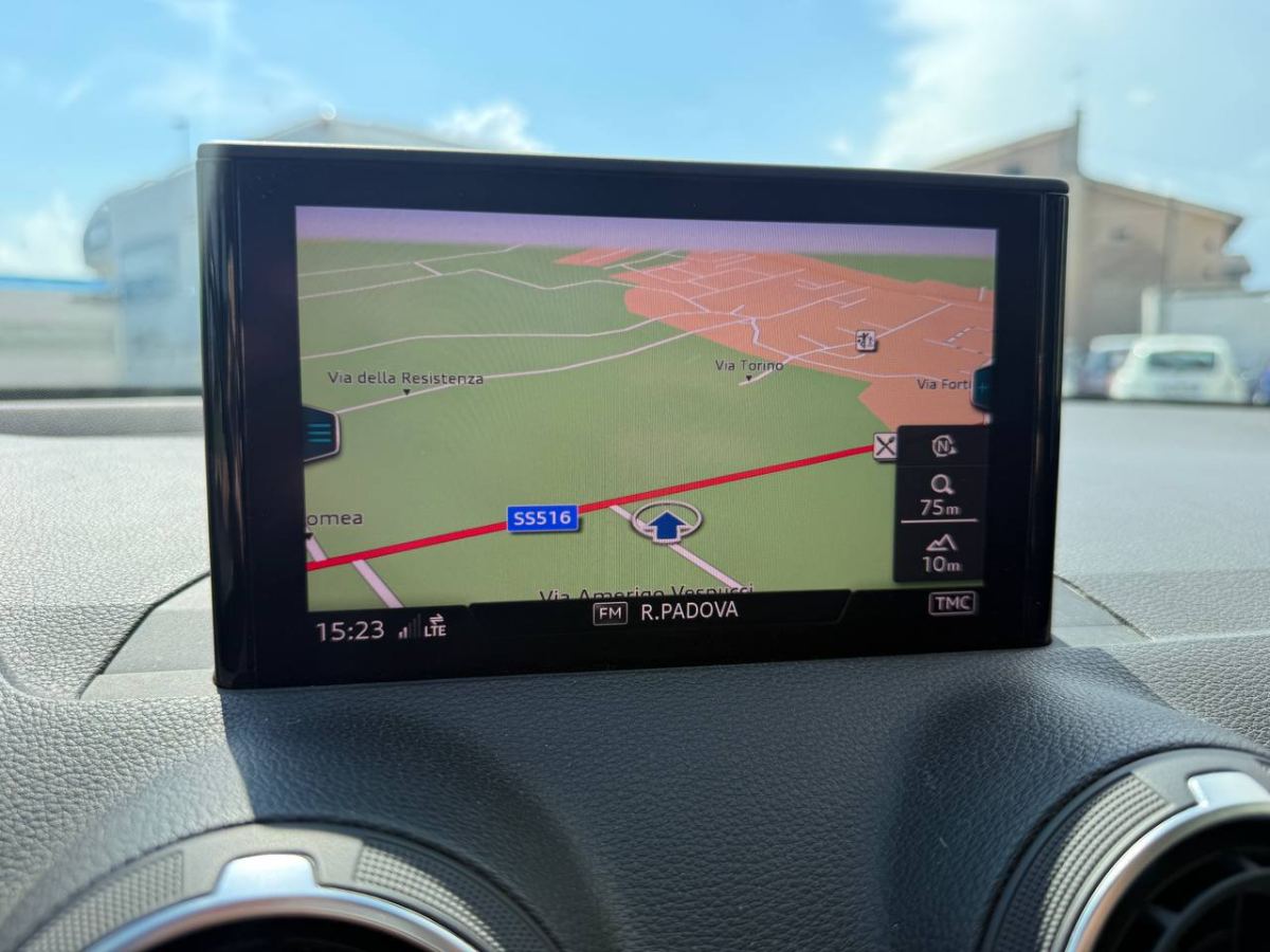 AUDI Q2 30 TDI 1.6 BUSINESS 116CV 2019 usata — foto 12