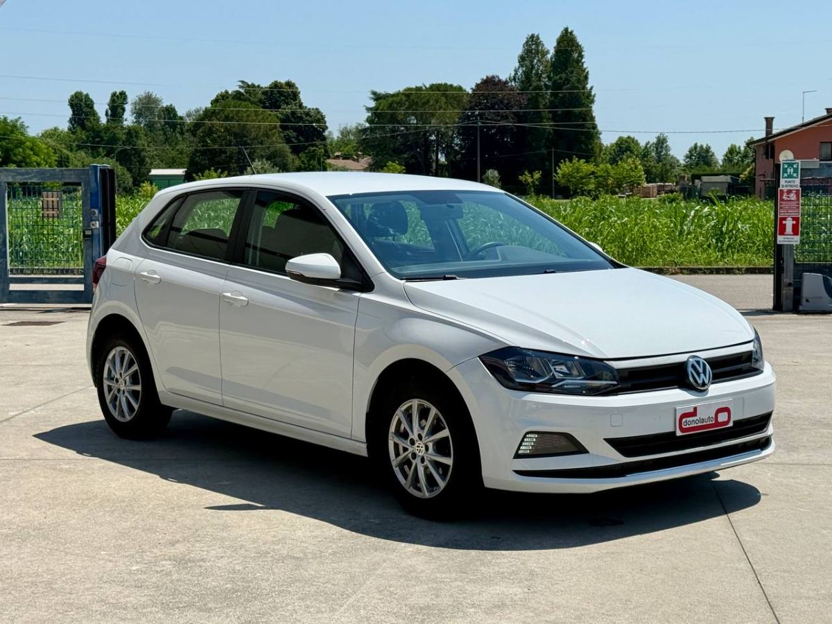 VOLKSWAGEN POLO 1.0 TRENDLINE 65CV usata