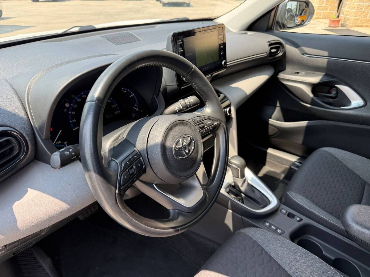 TOYOTA YARIS CROSS 1.5 HYBRID BUSINESS E-CVT 116CV 2022 usata — foto 7