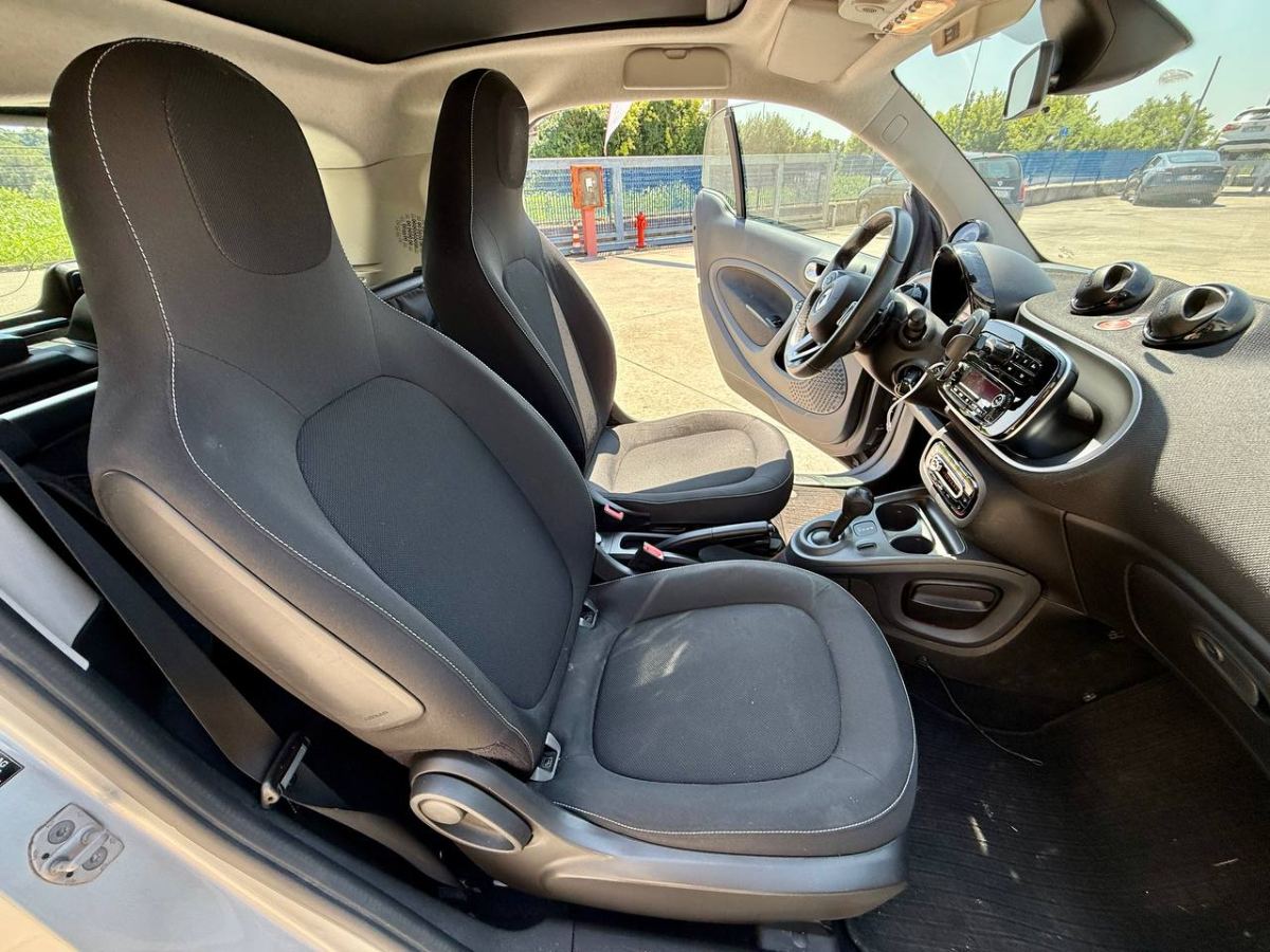 SMART FORTWO TWINAMIC 1.0 71CV PRIME 2018 usata — foto 10