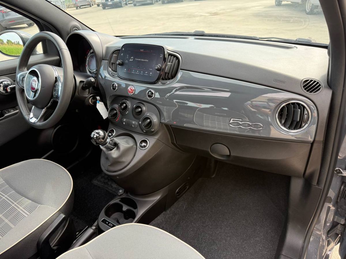 FIAT 500 1.2 LOUNGE MY20 TETTO APRIBILE 2019 usata — foto 12