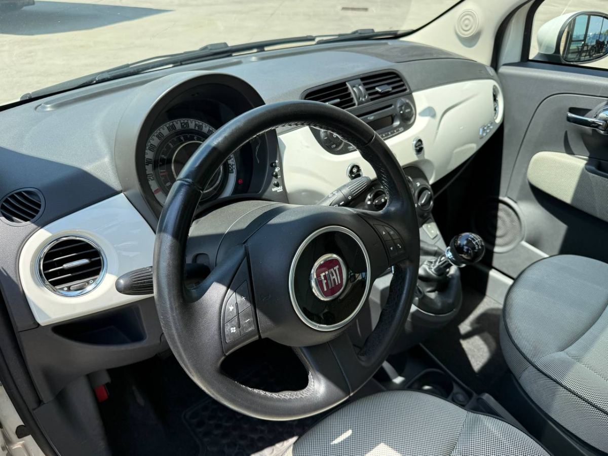 FIAT 500 1.2 LOUNGE 69CV 2010 usata — foto 7