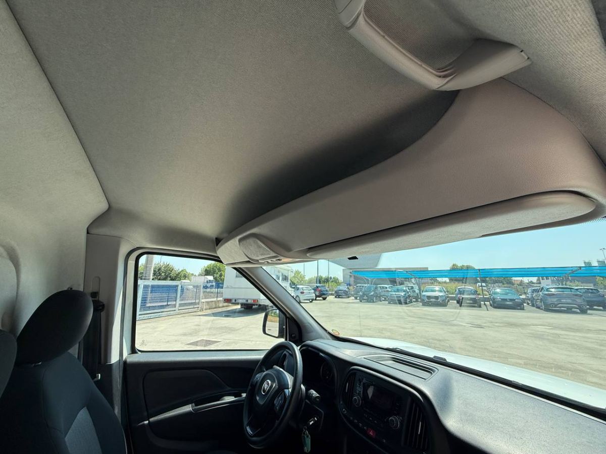 FIAT DOBLO' CARGO 1.3MJT PC-TN 3 POSTI 2019 usata — foto 11
