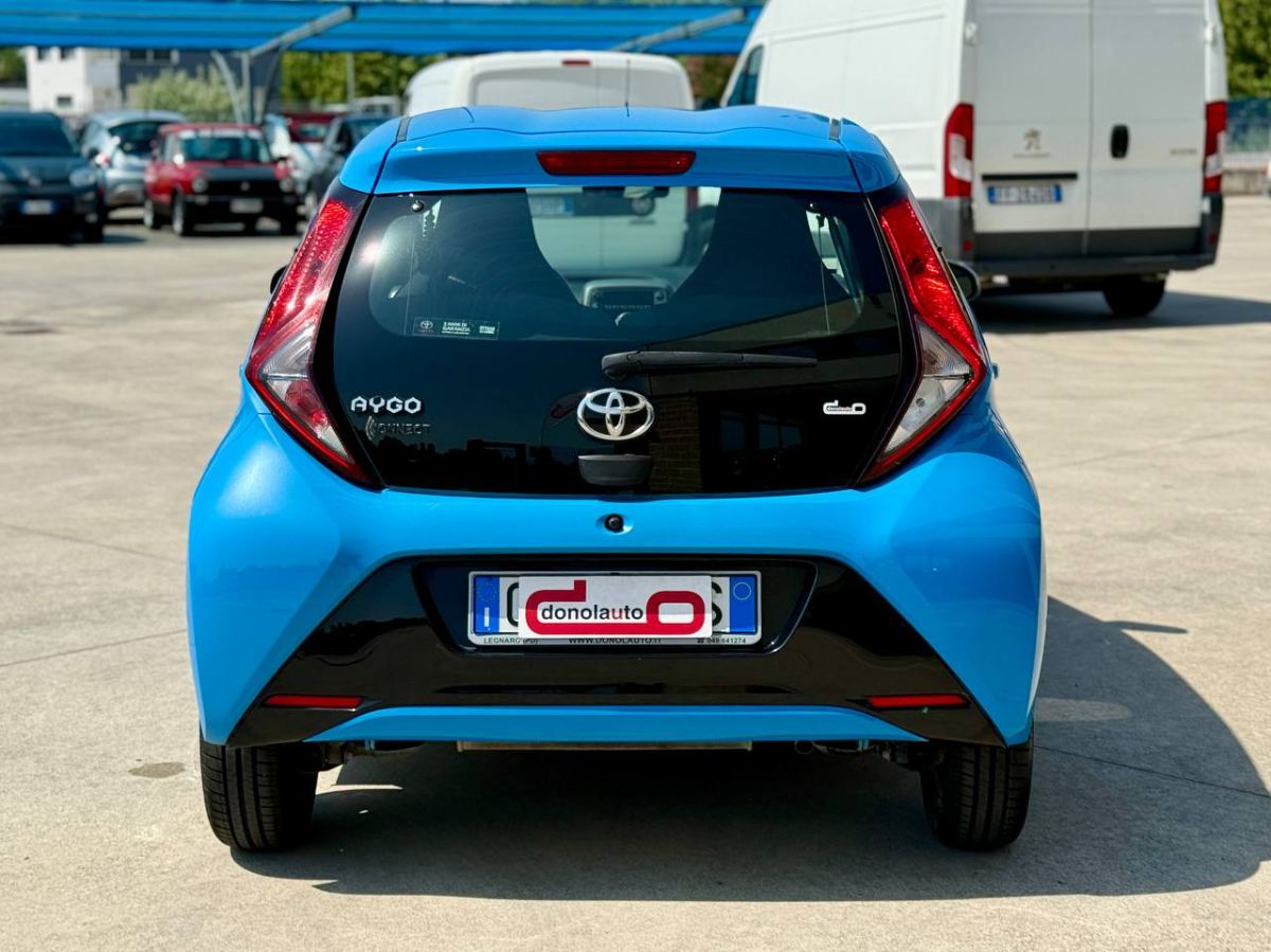 TOYOTA AYGO CONNECT 5P 1.0 VVT-I X-COOL MMT AUTOMATICA 2020 usata — foto 5