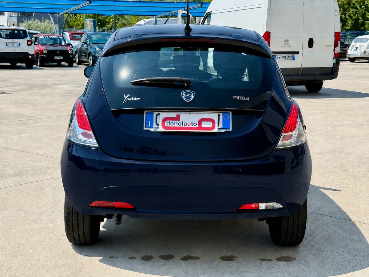 LANCIA YPSILON 1.0 HYBRID 70CV GOLD MY21 2021 usata — foto 5