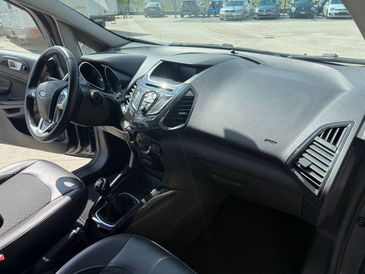 FORD ECOSPORT 1.0 125CV ECOBOOST TITANIUM S 2017 usata — foto 14
