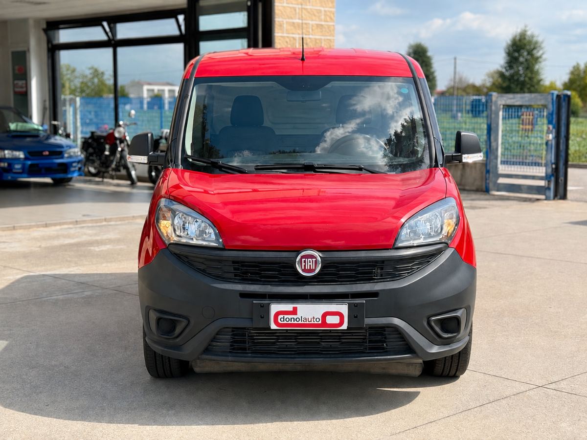 FIAT DOBLO' CARGO L1H1 TN PC 1.4 TJET 120CV E6D-TEMP 2021 usata — foto 2