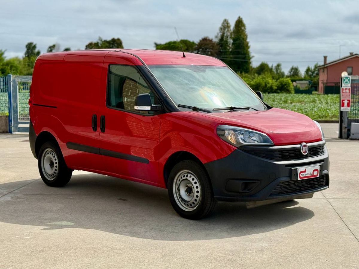 FIAT DOBLO' CARGO L1H1 TN PC 1.4 TJET 120CV E6D-TEMP usata