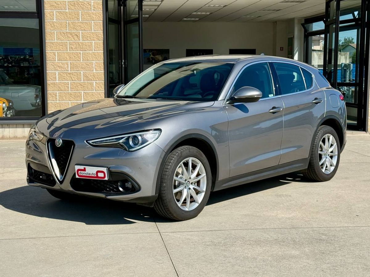 ALFA ROMEO STELVIO Q4 2.2 210CV AT8 EXECUTIVE 2017 usata — foto 3