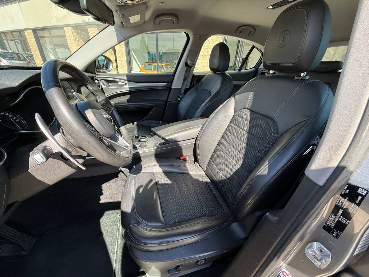 ALFA ROMEO STELVIO Q4 2.2 210CV AT8 EXECUTIVE 2017 usata — foto 7